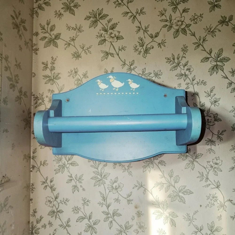 Vintage Wooden Goose Paper Towel Holder Blue Country Farmhouse Wall Mount